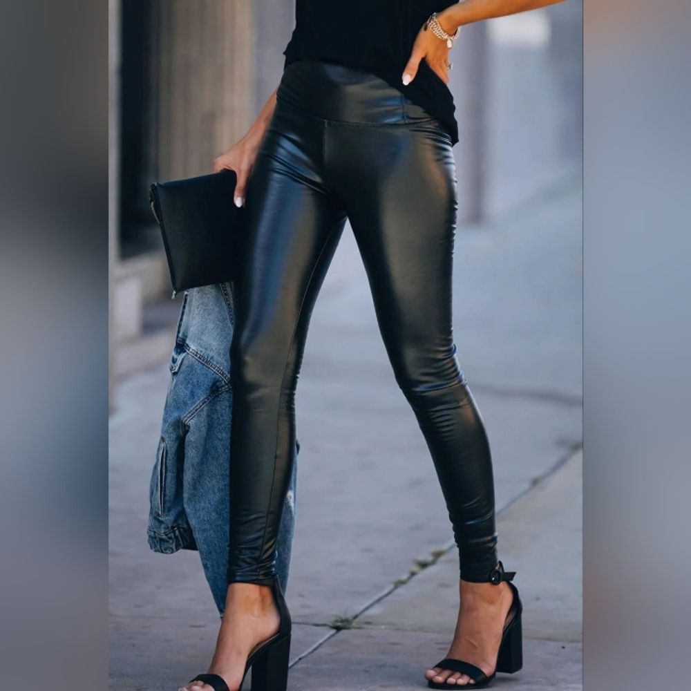 Flamingo Black Faux Leather Leggings Stretchy & High Waisted Women's Small NWOT